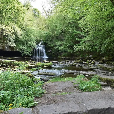 Waters Edge The Mill West Burton