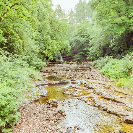 Waters Edge The Mill West Burton
