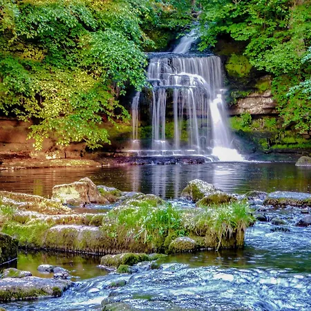 Waters Edge The Mill West Burton